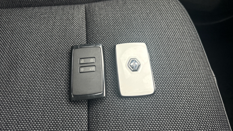 Renault Captur 1.6 E-Tech full hybrid 145 Techno 5dr Auto Hybrid Hatchback